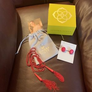 New Kendra Scott lasso necklace and matching stud earrings